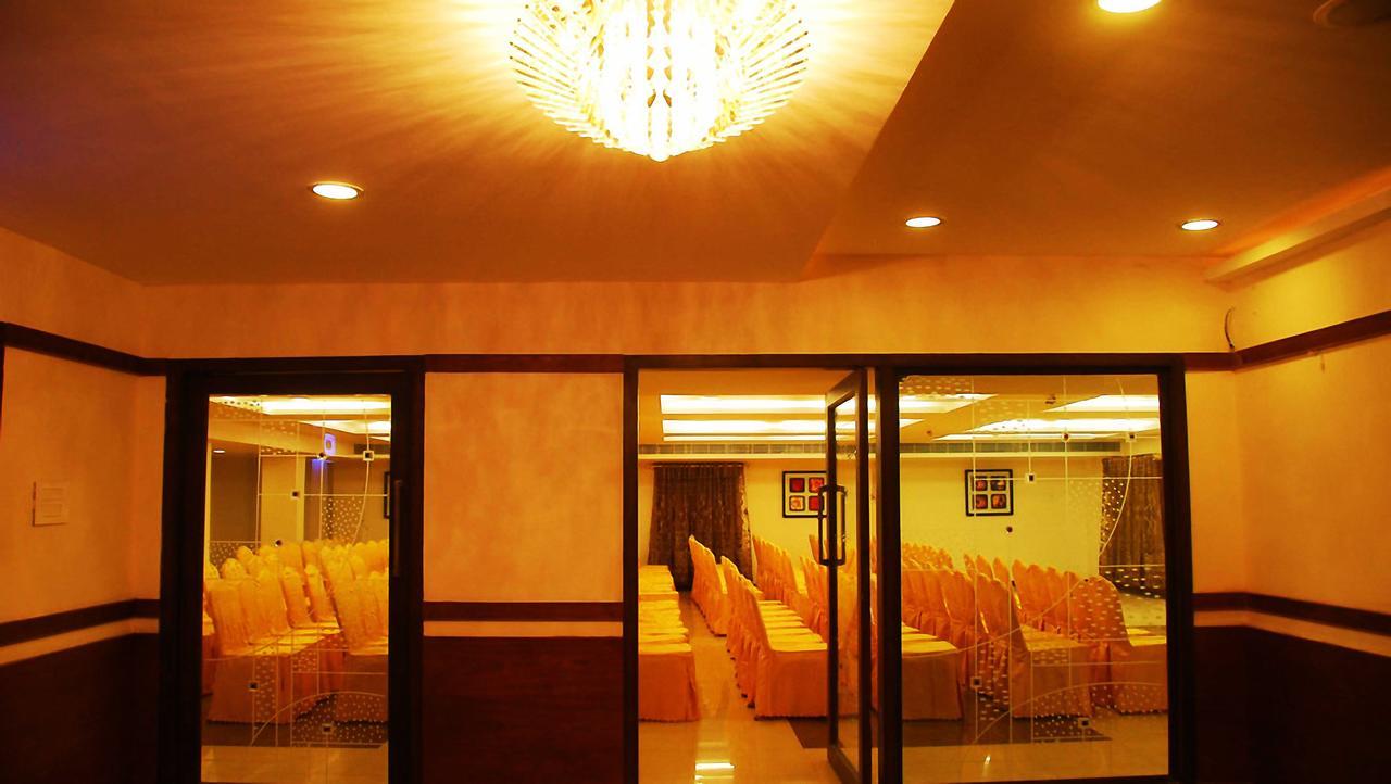 Budget Hotel Khammam ภายนอก รูปภาพ